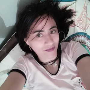 Meet your Posher, Alcira mantilla